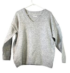The Nu Vintage Heather Grey V-Neck Oversized Sweater NWOT